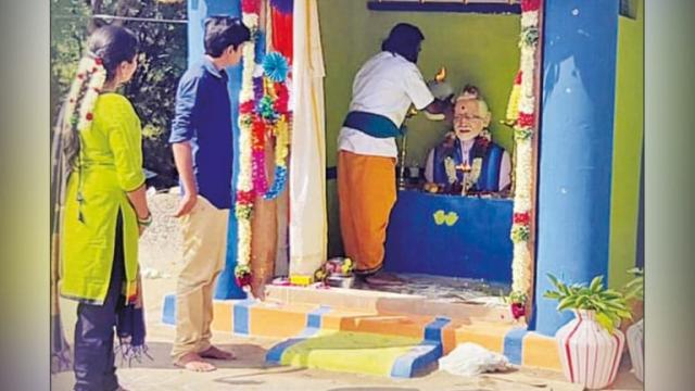 TN BJP worker Sankar builds temple for Narendra Modi